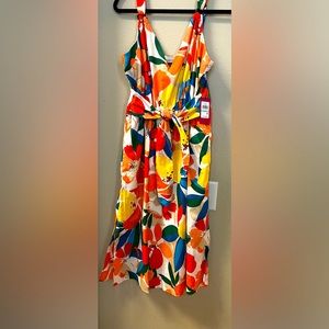 Vince Camuto floral dress, right tropical colors. NEW with tags Size 8